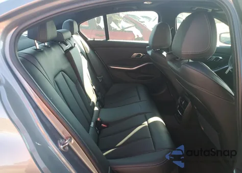 2023 BMW 330Xi z USA, uszkodzony, nr VIN 3MW89FF04P8D04447